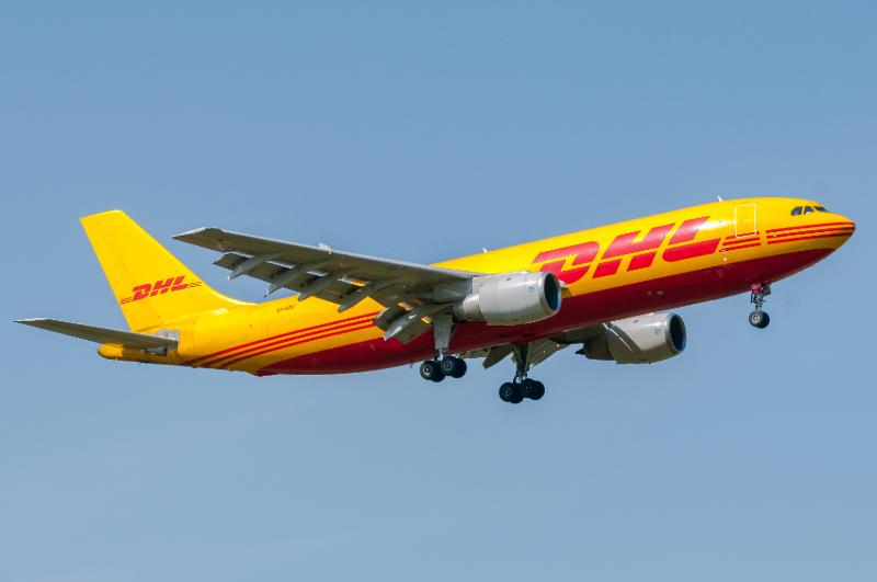 DHL旺季附加费